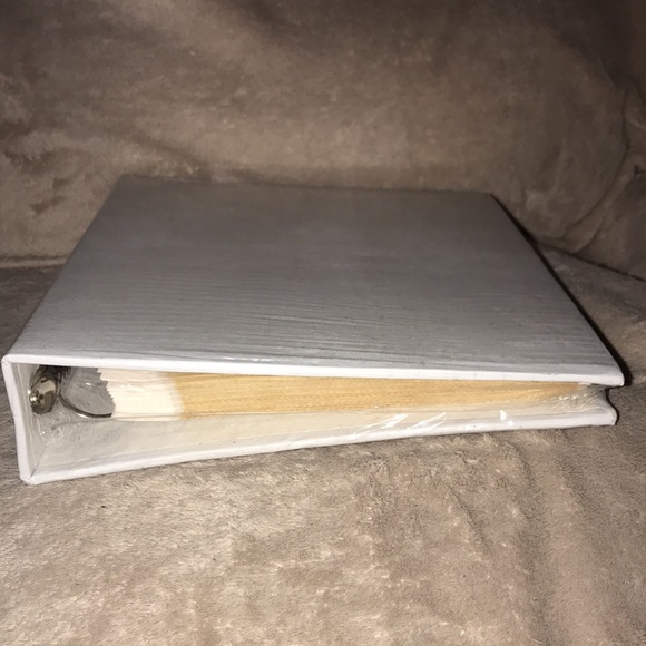 Pioneer photo album 2000 sealed in plastic white with gold accent - Picture 6 of 8